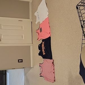 4 mens medium tank tops